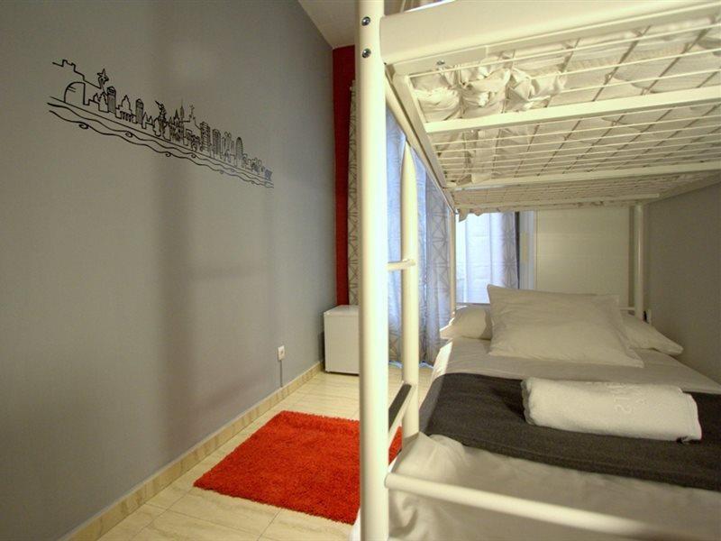 Hostel Artistic Barcelona Exterior photo